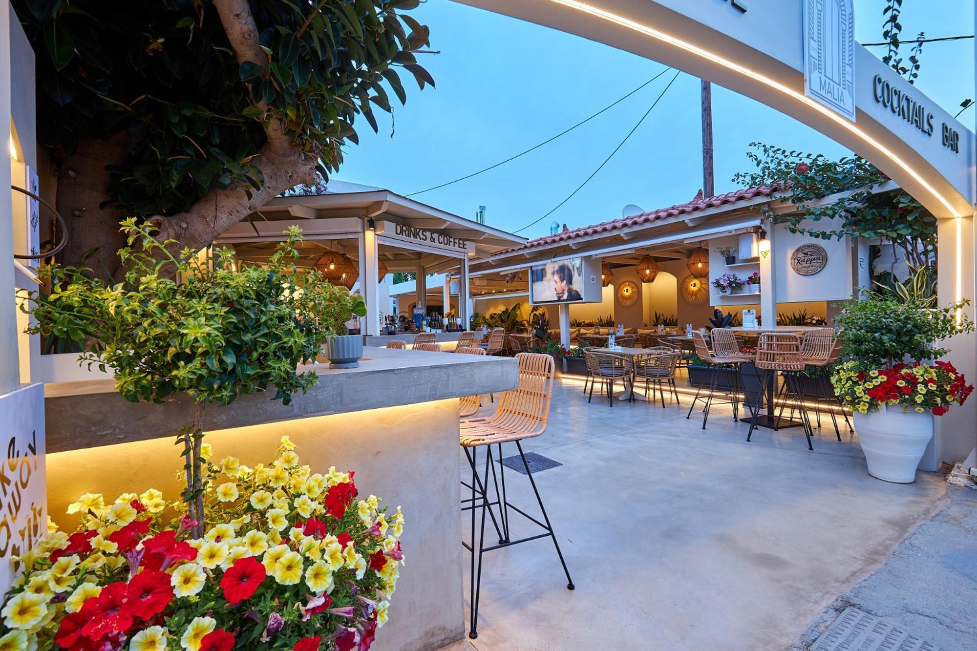 Mila Malia Studios Hotel エクステリア 写真