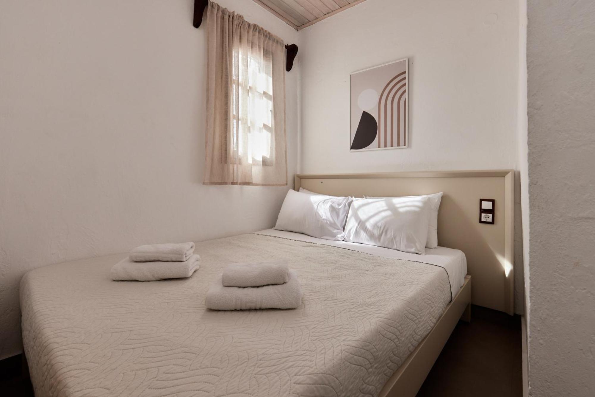 Mila Malia Studios Hotel エクステリア 写真