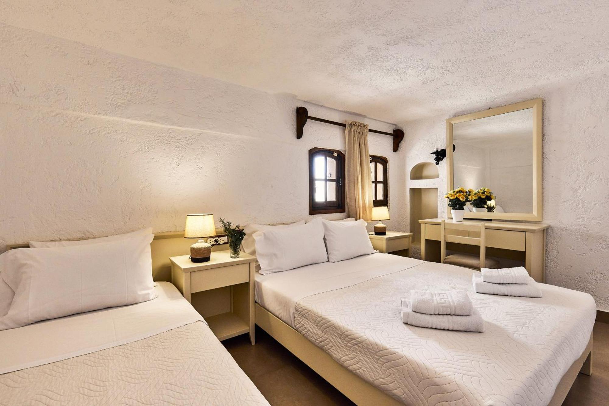 Mila Malia Studios Hotel エクステリア 写真